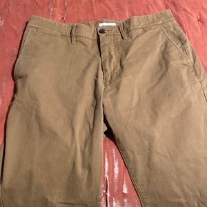 Khaki pants 34W x 32L Hennepin chino
